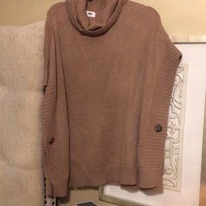 Very nice old navy sweater